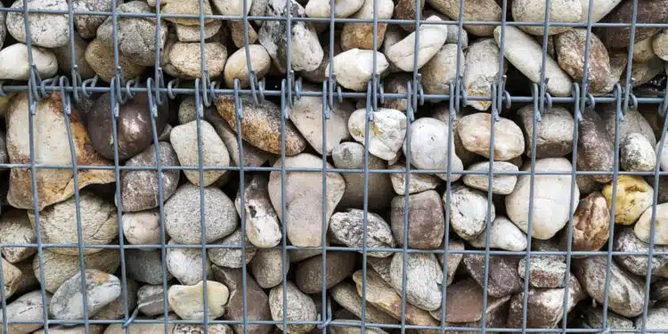 Gabion métallique, une solution moderne pour des aménagements extérieurs design !